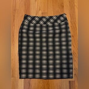 J. Crew Black and Beige Checkered Pencil Skirt